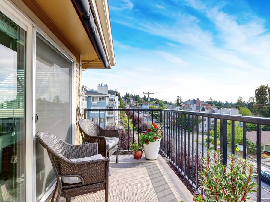 Thiết ban công cho nhà phố, nhà ống