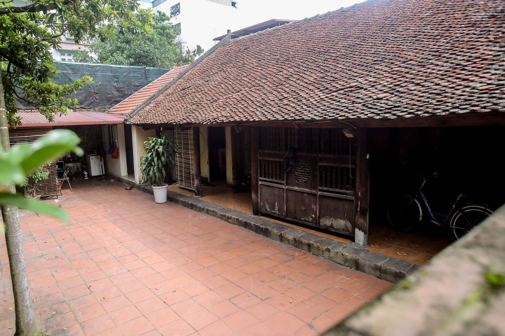 nhà ba gian cổ kính