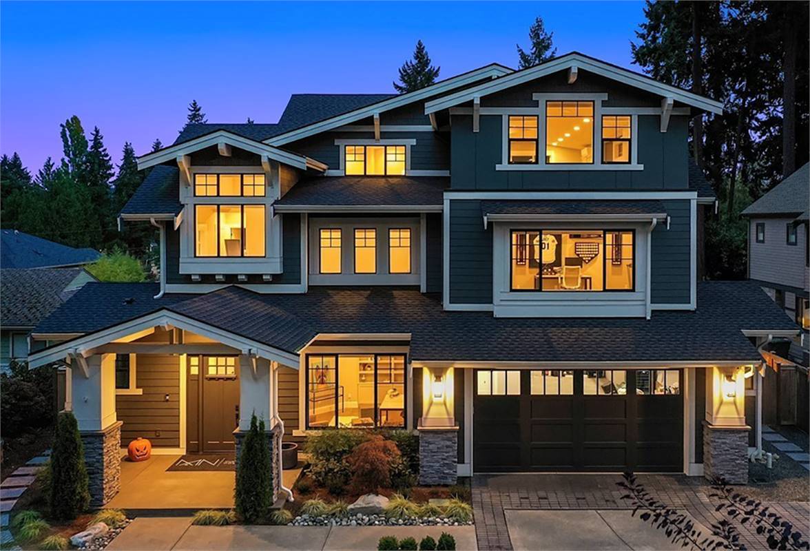 Nhà cấp 3 mái Thái khang trang