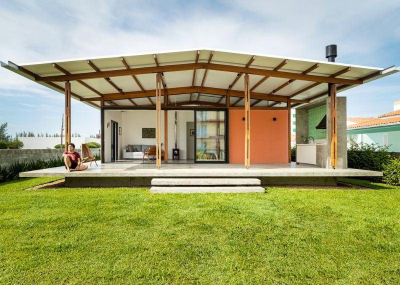 Với vật liệu tự nhiên có thể xây dựng ngôi nhà với giá rẻ, giúp tiết kiệm chi phí cho gia chủ (Nguồn: Internet)