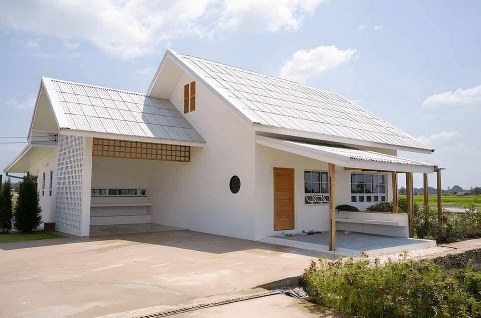 Nhà cấp 4 mái Thái 2 phòng ngủ có mái che