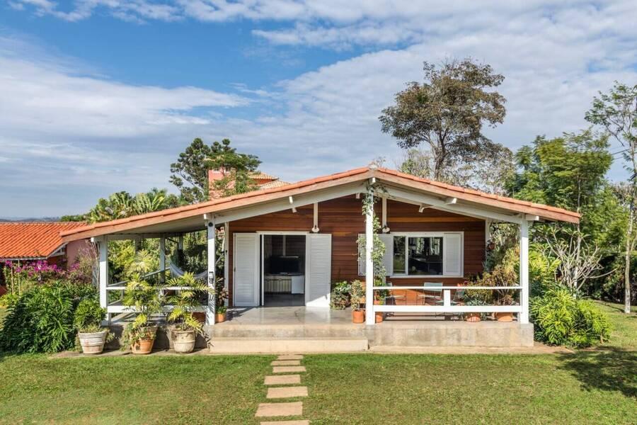 Mẫu nhà tiền chế 2 mái đẹp, đơn giản, đầy đủ công năng 