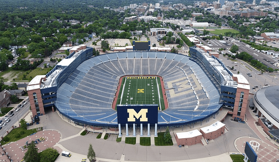 Sân vận động Michigan