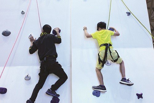 trải nghiệm sự kiện vietbuild Vĩnh Tường