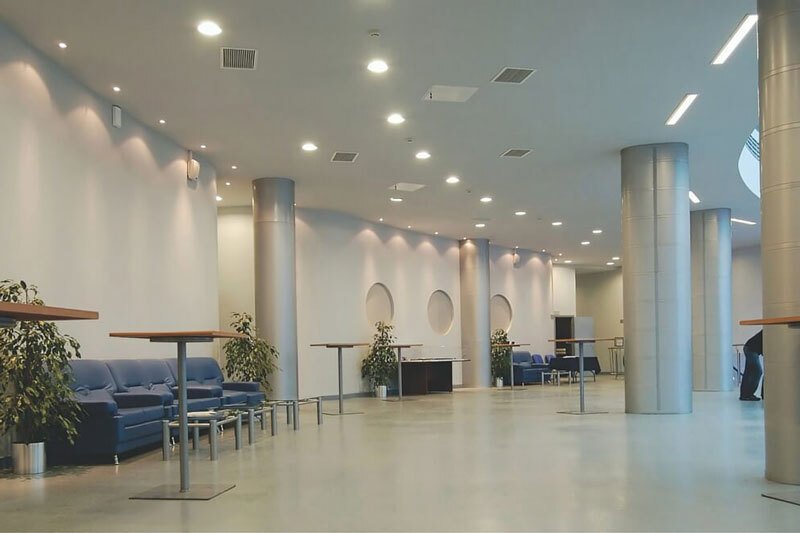 trần thạch cao hành lang