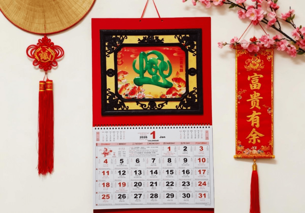 trang trí tết bằng lịch treo tường 
