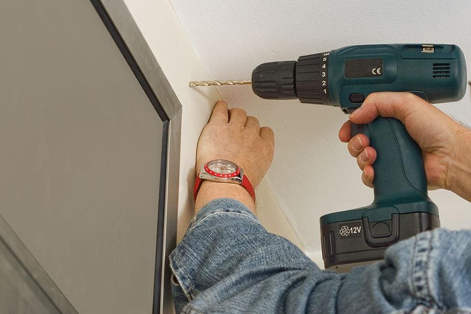 Kỹ thuật khoan tường thạch cao