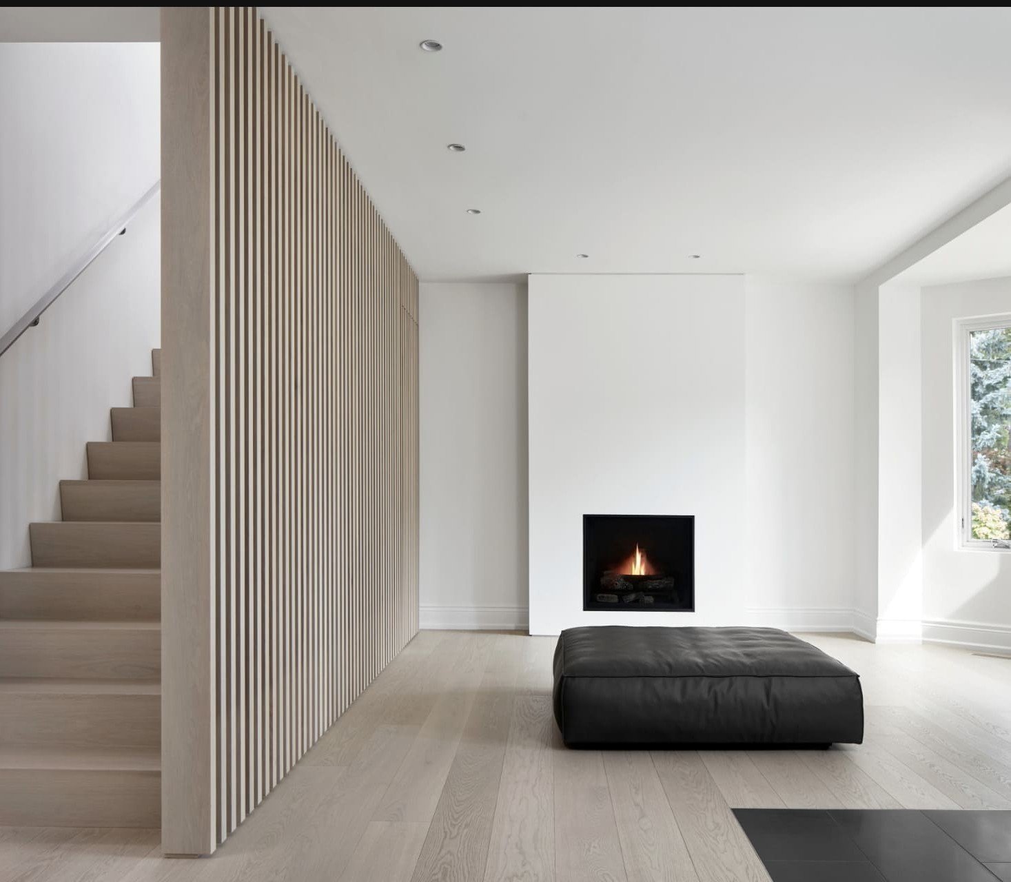 Lưu ý sử dụng vách ngăn cầu thang