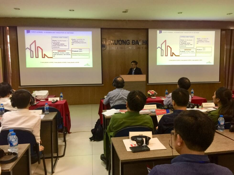 Diễn giả Trần Hữu Việt – TP. Kỹ thuật công ty Saint-Gobain Miền Bắc Việt Nam 